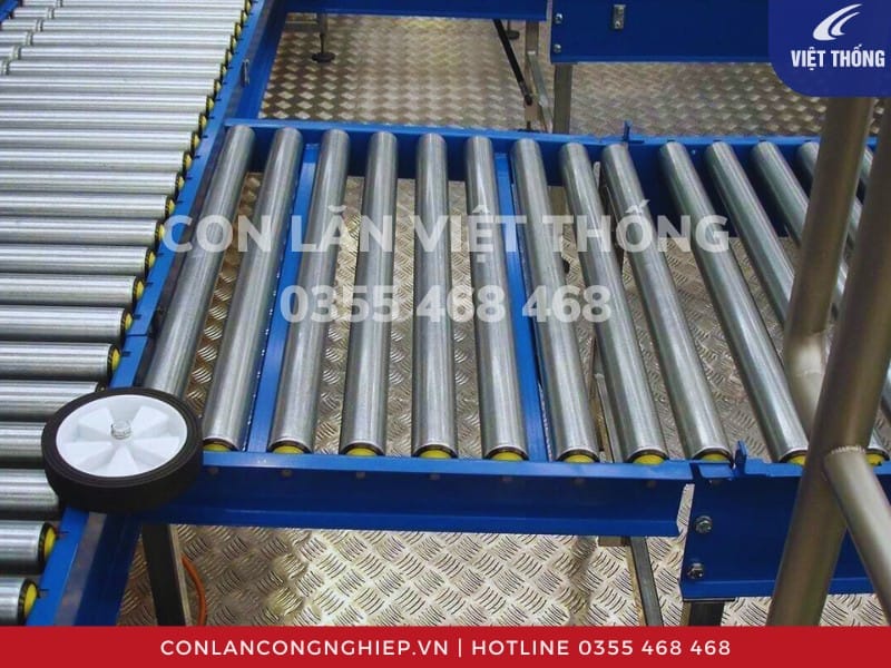 Băng tải con lăn inox bền bỉ