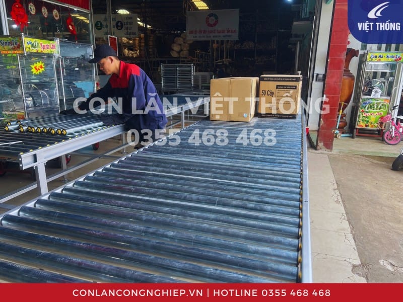 Cấu tạo băng tải con lăn thép