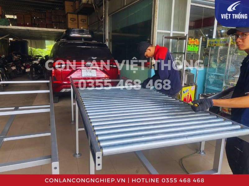Ứng dụng băng tải con lăn thép