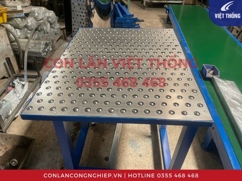 Bàn con lăn bi cầu