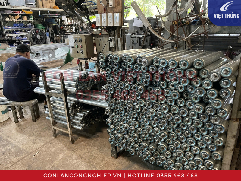 con lăn thép mạ kẽm phi 60mm